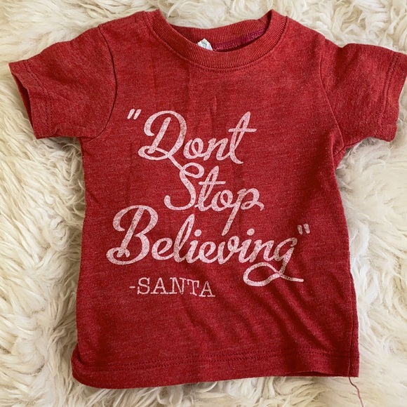 Boutique baby Santa tee 6-12m Dont stop believing - Picture 1 of 1